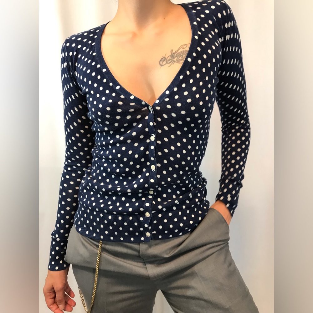 Polka Dot cardigan. Body hugging Fit. Old Navy. Navy Blue XS 100% cotton